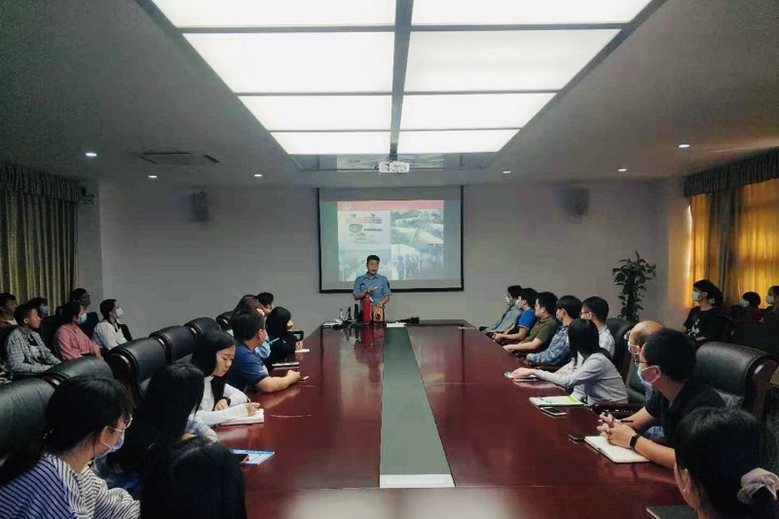 “消防安全11月”:番禺区消防部门莅临园区指导宣传消防安全知识
